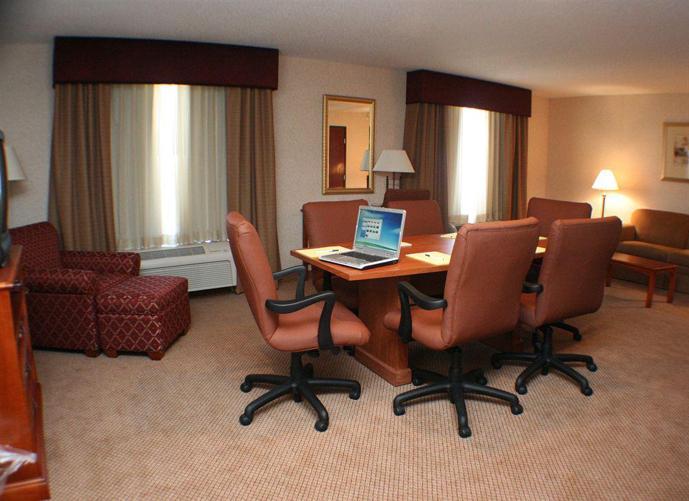 Seasons Inn & Suites Highland Dış mekan fotoğraf
