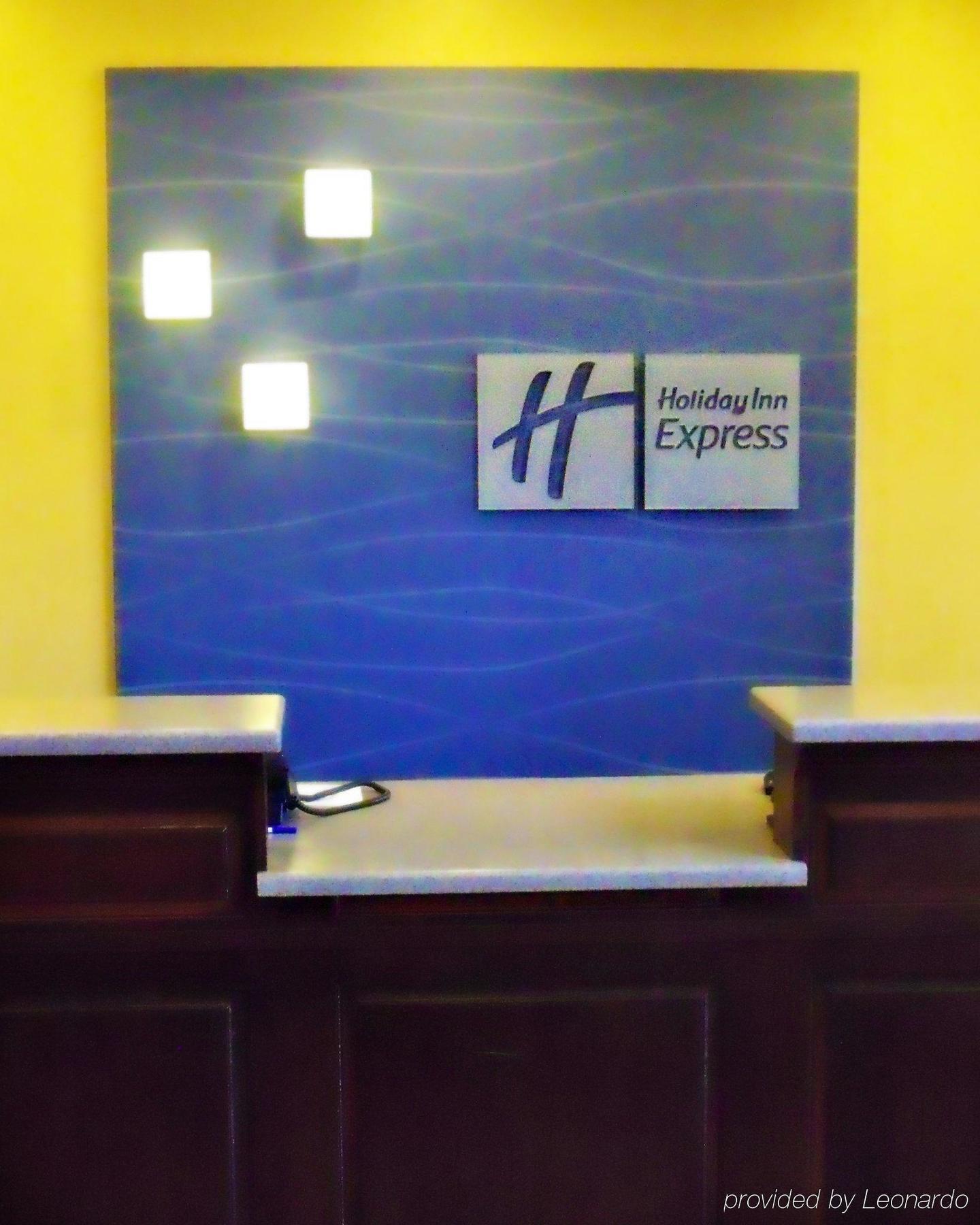 Seasons Inn & Suites Highland İç mekan fotoğraf